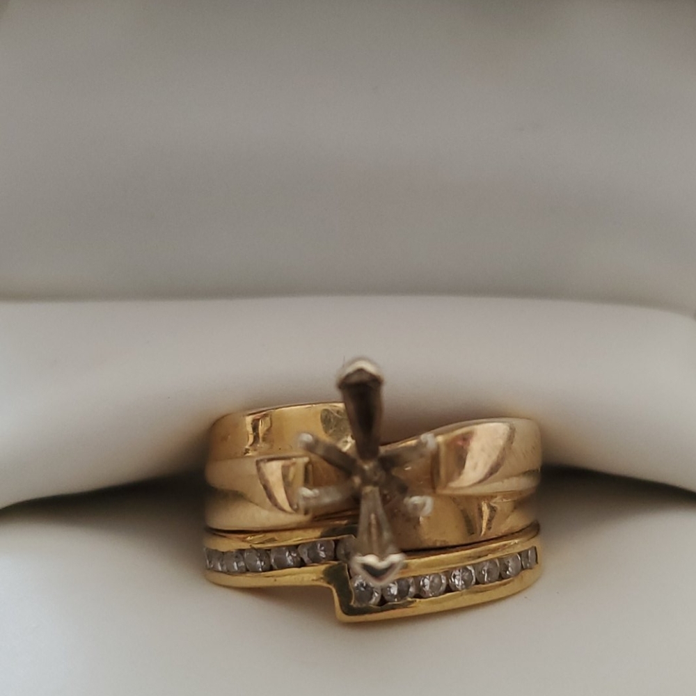 wedding ring setting